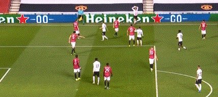1615493792438016772.gif 九游-【欧联杯】B费助攻 凯尔补时绝平 曼联1比1平AC米兰